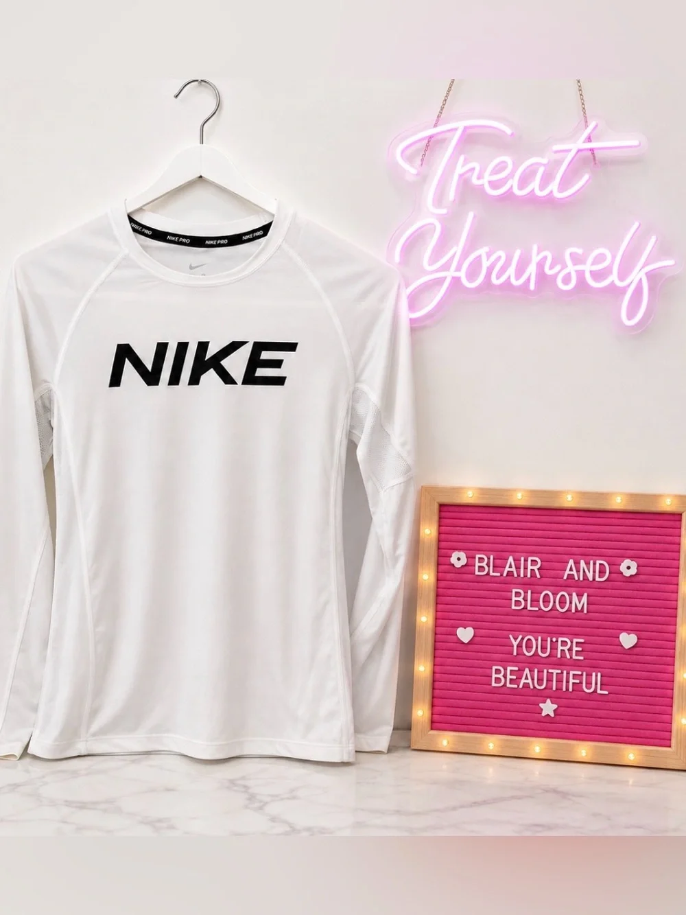 Nike Pro Dri-FIT Compression Long Sleeve Shirt - White- Youth Large MSRP 49$